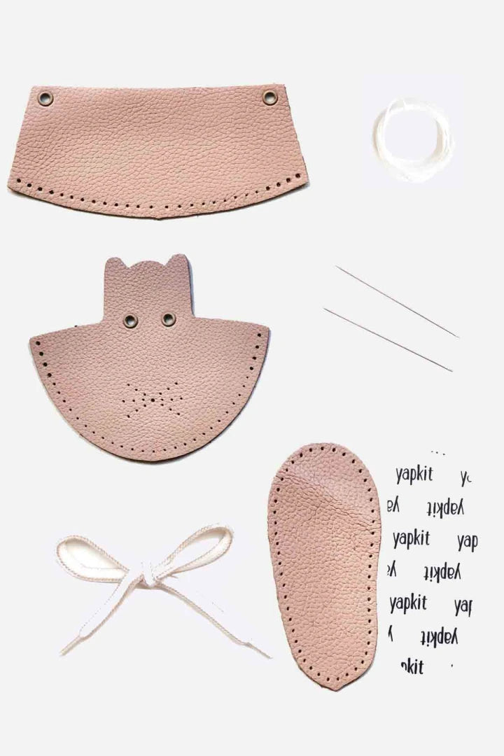 Pisi Booties Making Kit Powder